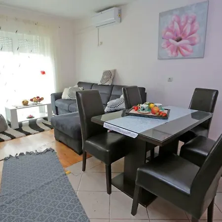 Apartment Tropic Stobrec *