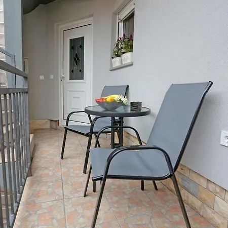 Apartment Tropic Stobrec *